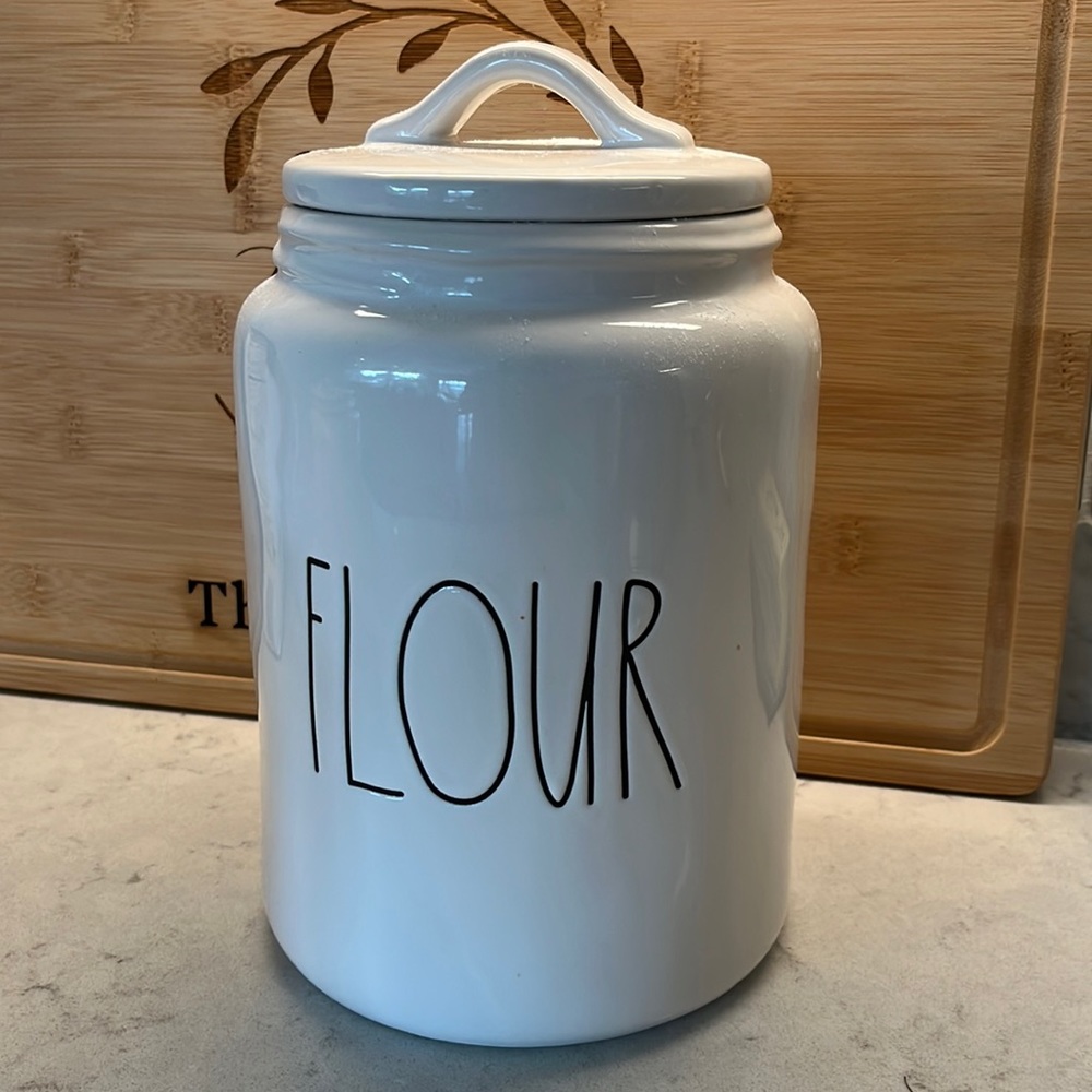 Rae Dunn flour jar